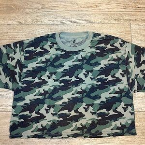 Cropped Camo T-Shirt (Medium)